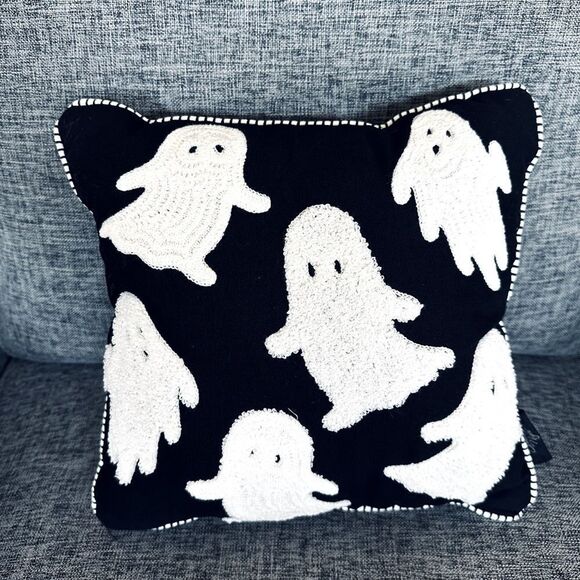 Halloween Ghost Goth Textured Throw Pillow - Picture 1 of 3